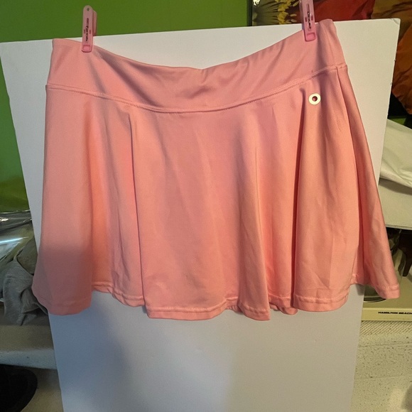 COOL RUN (M) WOMENS PINK SKIRT WITH BUILT IN SHORTS - Picture 2 of 7
